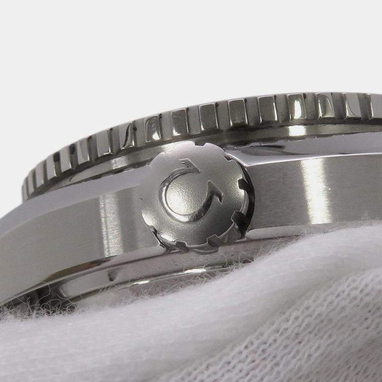 Pre Owned Omega Seamaster Planet Ocean 232.30.44.22.01.002 Automatic Black Stainless Steel Men's Wristwatch 43.5 mm