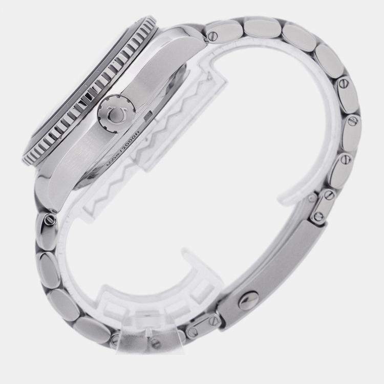 Pre Owned Omega Seamaster Planet Ocean 232.30.44.22.01.002 Automatic Black Stainless Steel Men's Wristwatch 43.5 mm