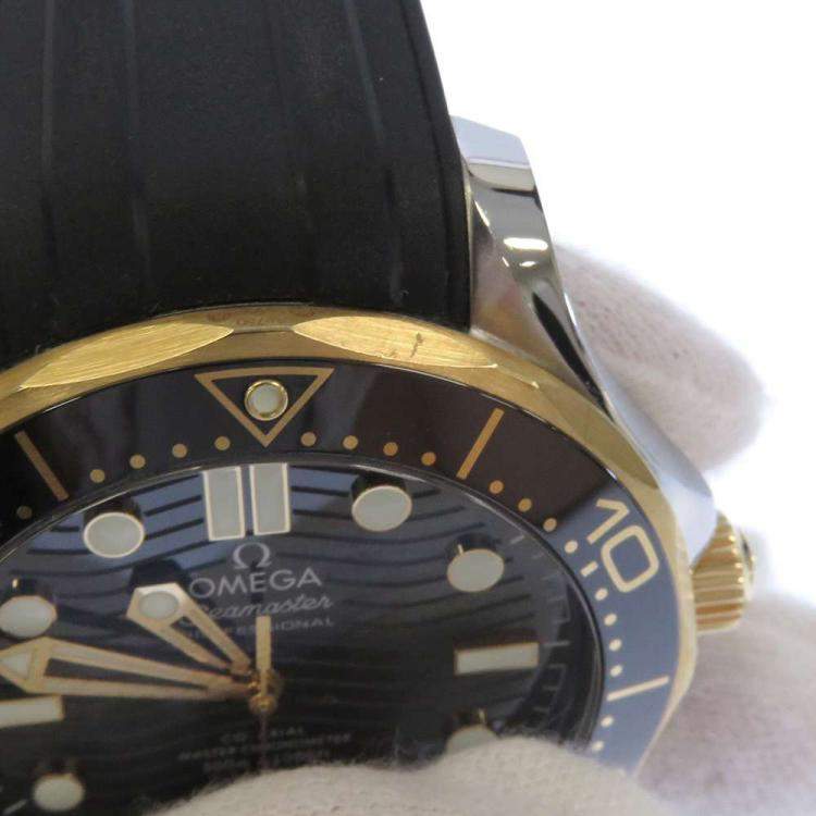 Pre Owned Omega Black 18K Yellow Gold And Stainless Steel Seamaster Diver300 210.22.42.20.01.001 Men's Wristwatch 42 mm