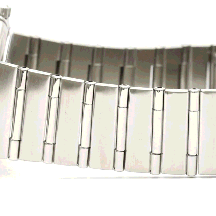 Pre Owned Omega Silver Stainless Steel Constellation 1512.30 Quartz Men's Wristwatch 33 mm