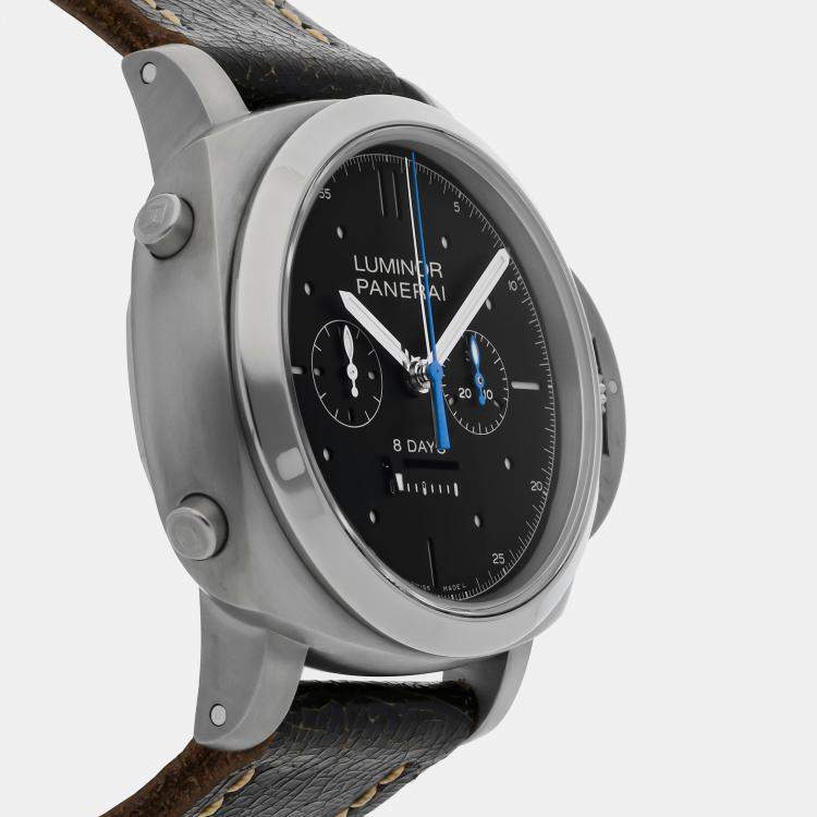 Pre Owned Panerai Black Titanium Luminor PAM00530 Manual Winding Men's Wristwatch 47 mm