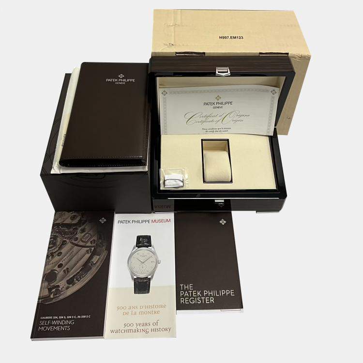 Pre Owned Patek Philippe Nautilus 5711/1A-014 Automatic Men's Wristwatch 40 mm