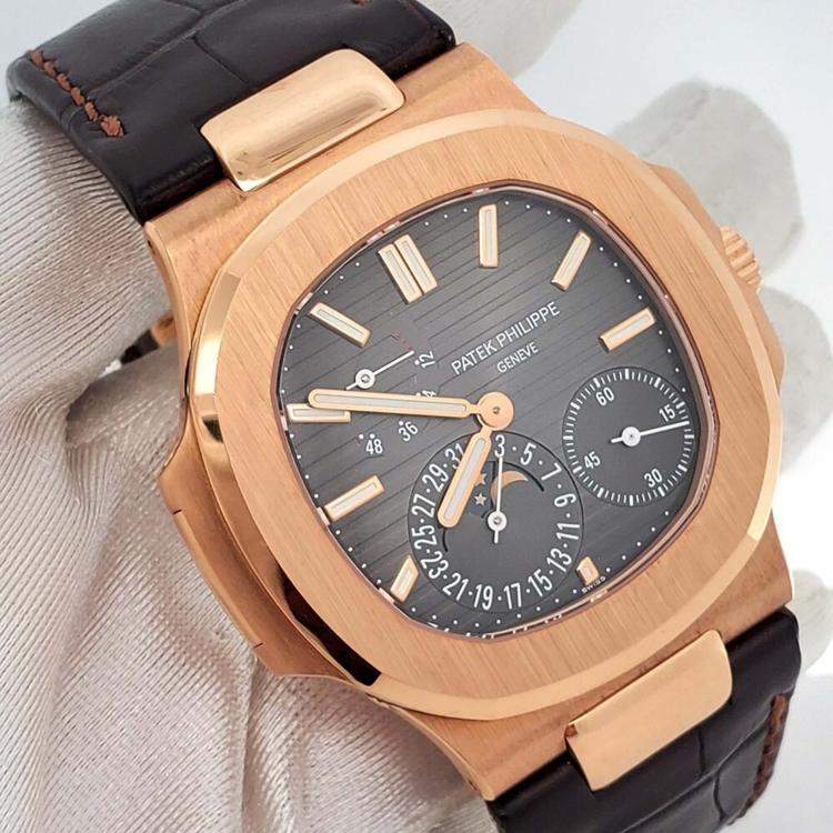 Pre Owned Patek Philippe Nautilus 5712R Automatic Black 18k Rose Gold Men’s Wristwatch 40 mm