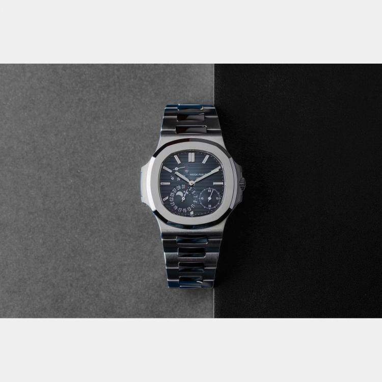 Pre Owned Pre-Owned Patek Philippe Nautilus Moonphase 5712/1A-001 Automatic 40 mm