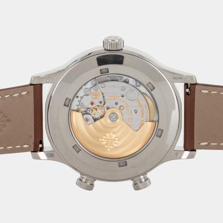 Pre Owned Pre-Owned Patek Philippe Complications Calatrava Pilot Travel Time 5524G-001 Blue Automatic 18k White Gold Men's Wristwatch 42 MM