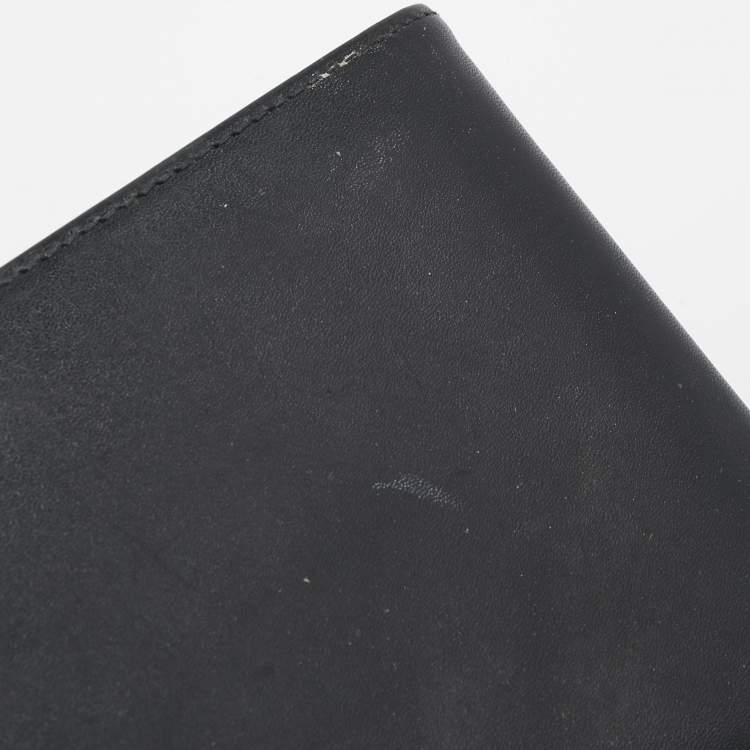 Pre Owned Porsche Design Black Leather P3300 Bifold Wallet