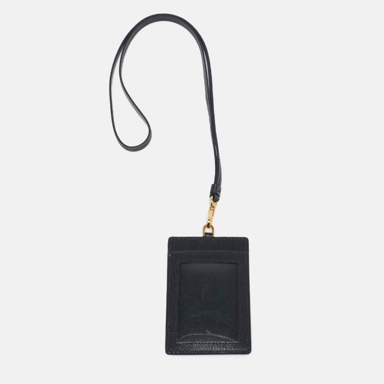 Pre Owned Prada Black Vitello Move Leather Badge Holder