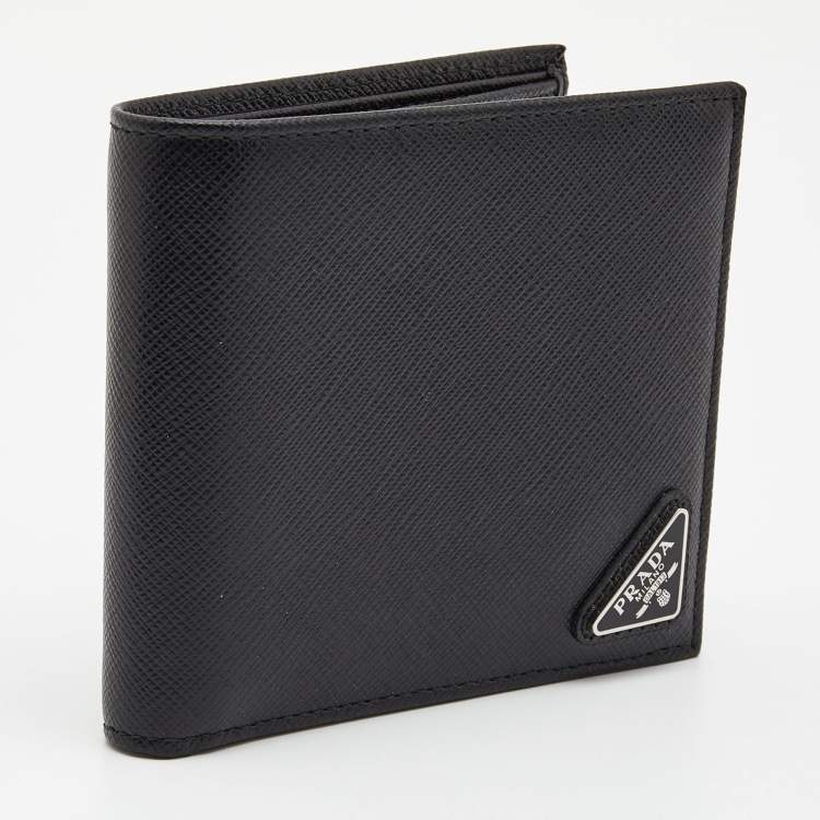 Pre Owned Prada Saffiano Leather Triangle Logo Bifold Wallet