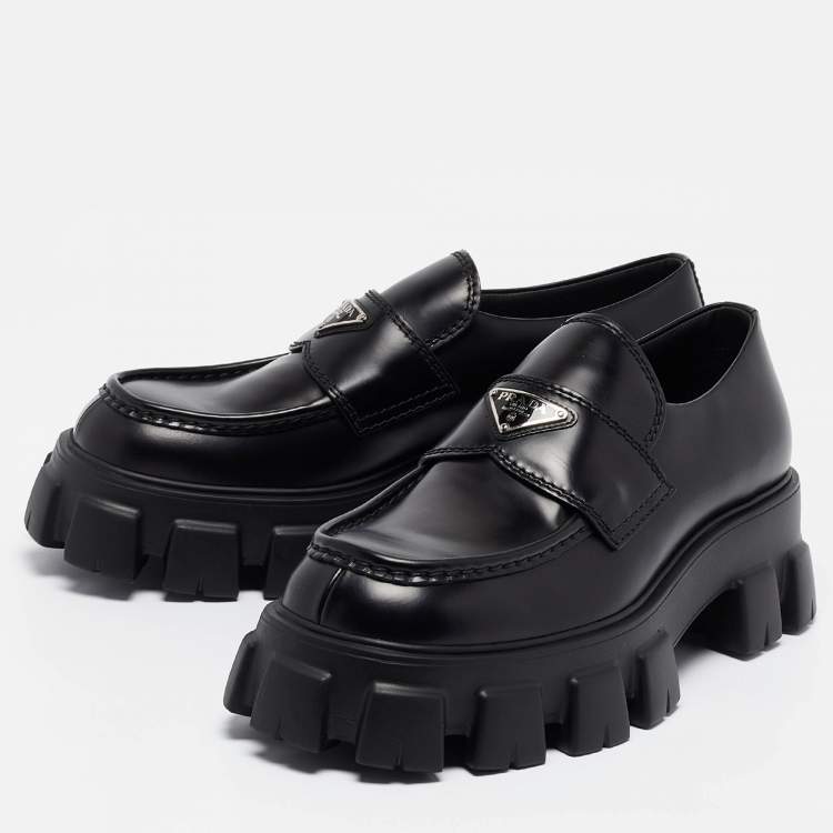 مملوكة مسبقًا Prada Black Leather Monolith Chunky Loafers Size 43.5