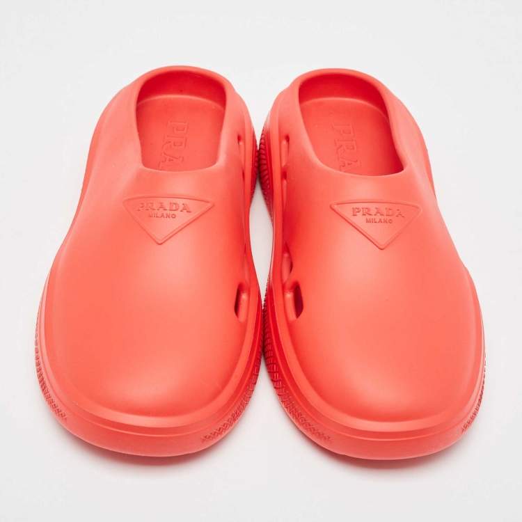 Pre Owned Prada Red Rubber Flat Mules Size 42