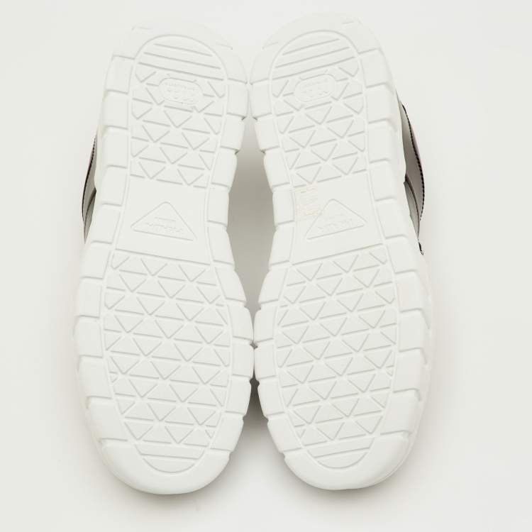 Pre Owned Prada Logo Plaque Size 41.5 Black Leather Lace Up Sneakers