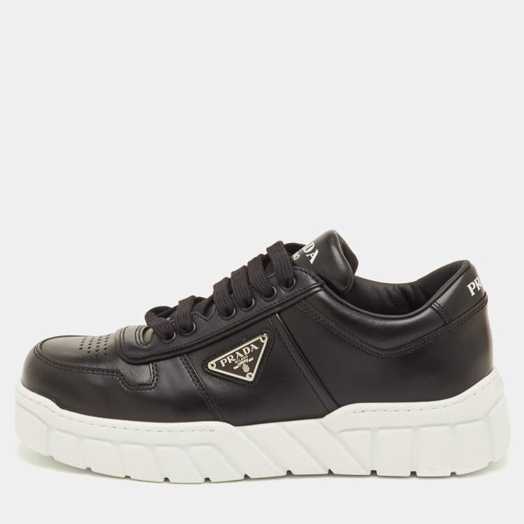 Pre Owned Prada Logo Plaque Size 41.5 Black Leather Lace Up Sneakers