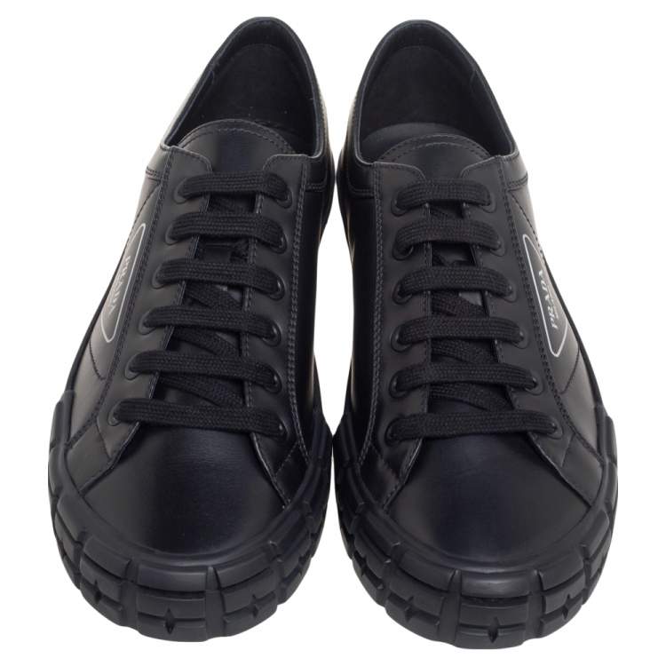 Pre Owned Prada Black Leather Low Top Sneakers Size 44