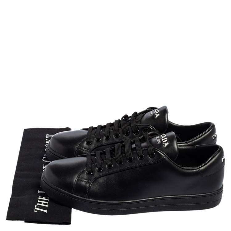 Pre Owned Prada Black Leather Logo Lace Low Top Sneakers Size 42