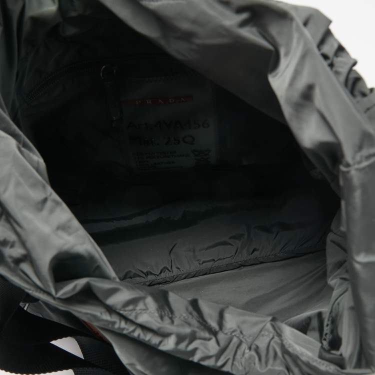 Pre Owned Prada Sport Black Nylon Drawstring Messenger Bag