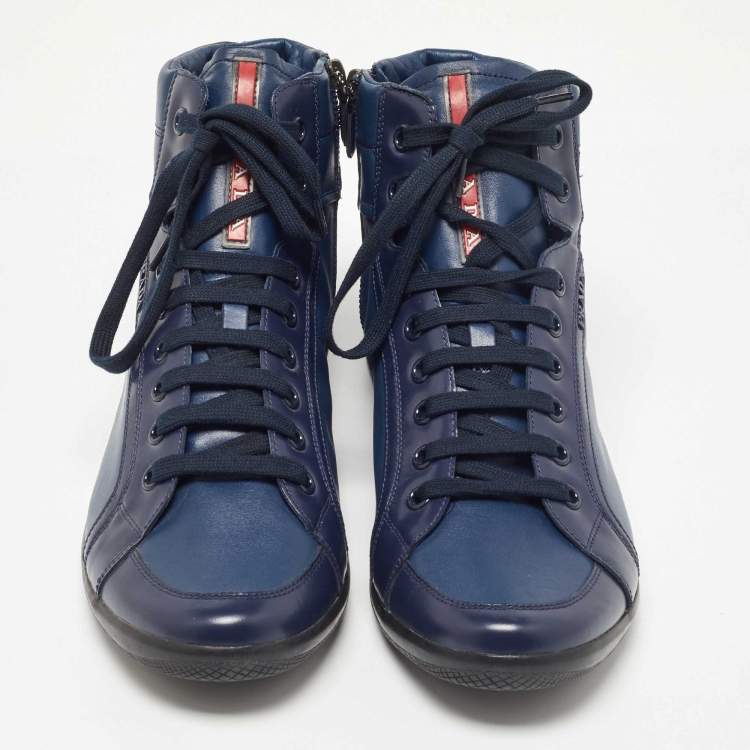 مملوكة مسبقًا Prada Navy Blue Leather Trainers High Top Sneakers Size 44