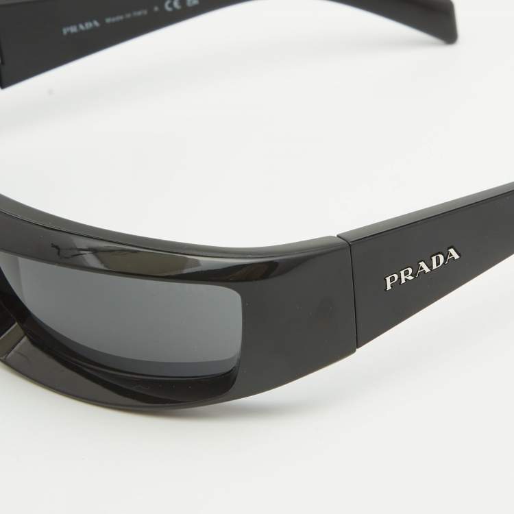 Pre Owned Prada Black SPR25Y Runaway Shield Sunglasses