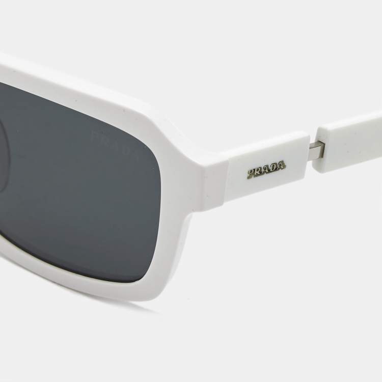 Pre Owned Prada White/Black SPR 09X Rectangle Sunglasses