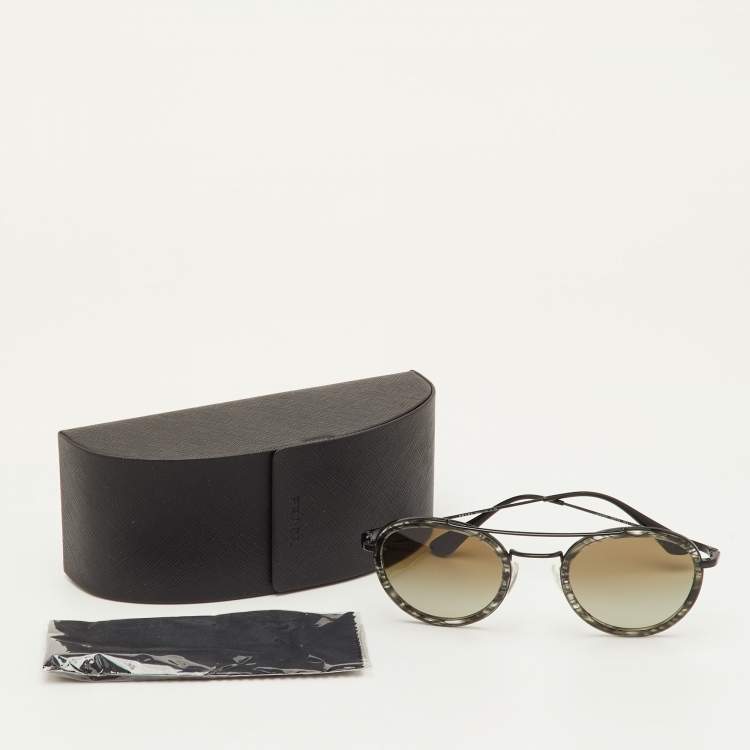 Pre Owned Prada Black Gradient SPR 56X Round Sunglasses