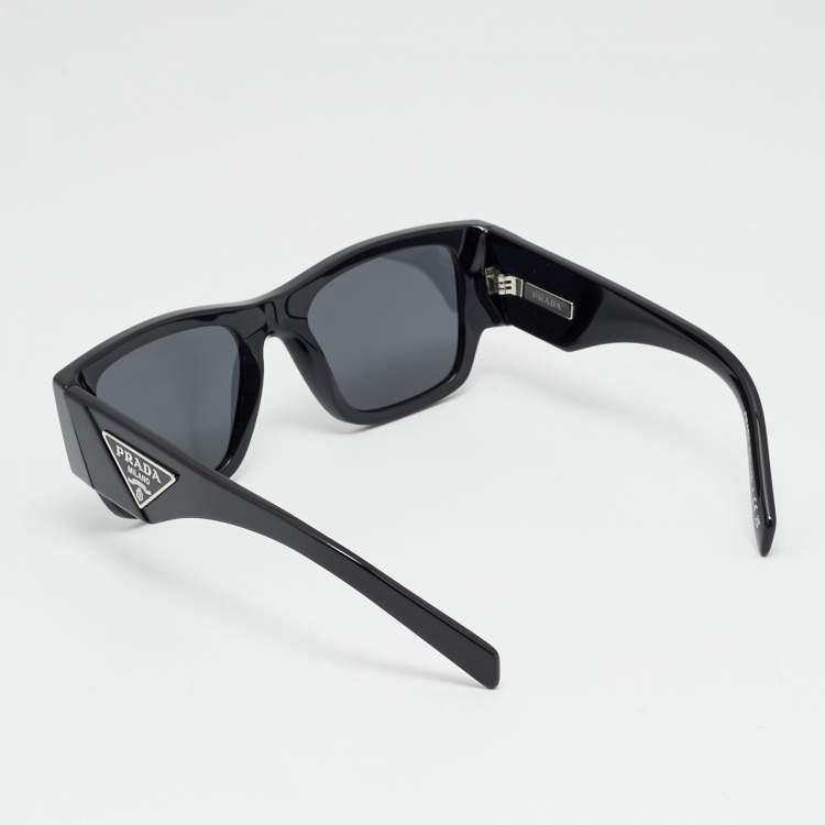 Pre Owned Prada Black SPR 10Z Symbole Square Sunglasses
