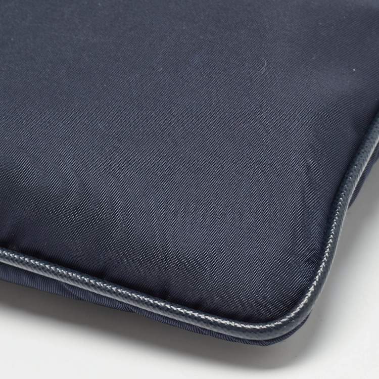 Pre Owned Prada Dark Blue Nylon and Leather Zip Messenger Bag