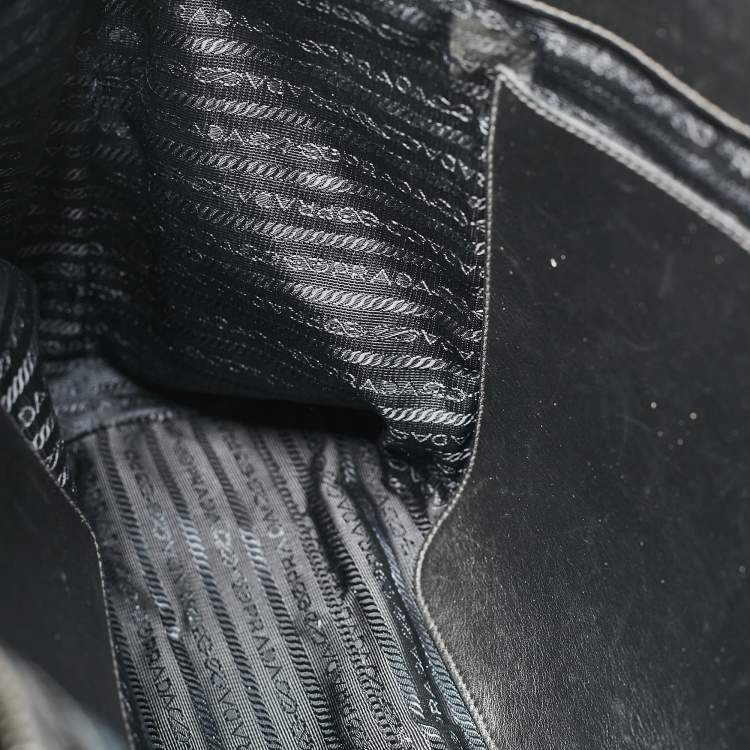 Pre Owned Prada Black Leather Weekender Bag