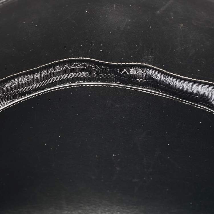 Pre Owned Prada Black Leather Weekender Bag