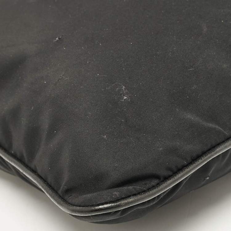 Pre Owned Prada Black Nylon Flat Messenger Bag