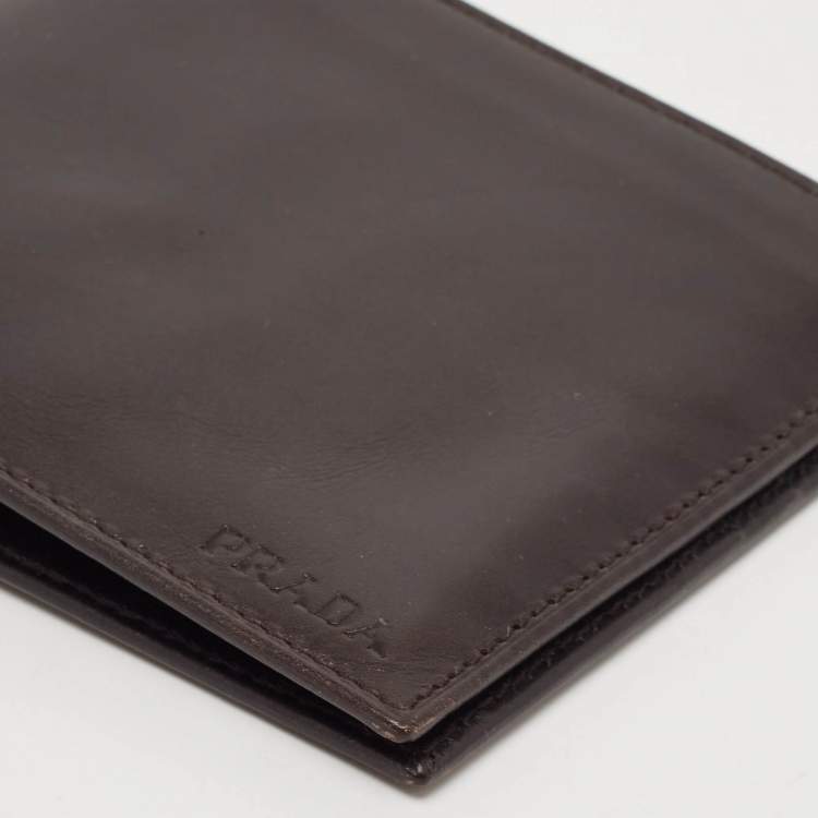 Pre Owned Prada Dark Brown Vitello Sport Leather Bifold Wallet