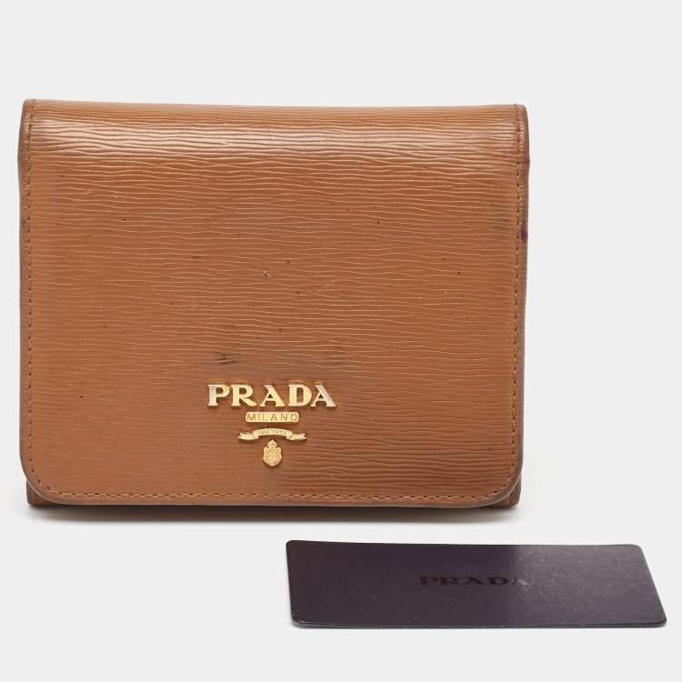 Pre Owned Prada Tan Vittello Move Leather Trifold Wallet