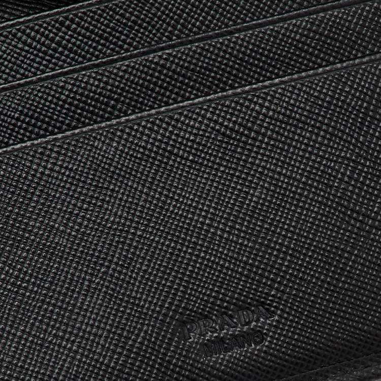 Pre Owned محفظة برادا ثنائية الطي جلد سافيانومعدني أسود بيلهوپ