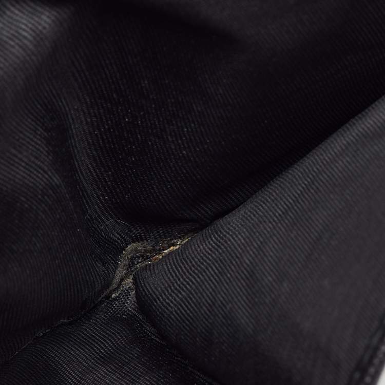 Pre Owned محفظة برادا ثنائية الطي جلد سافيانومعدني أسود بيلهوپ