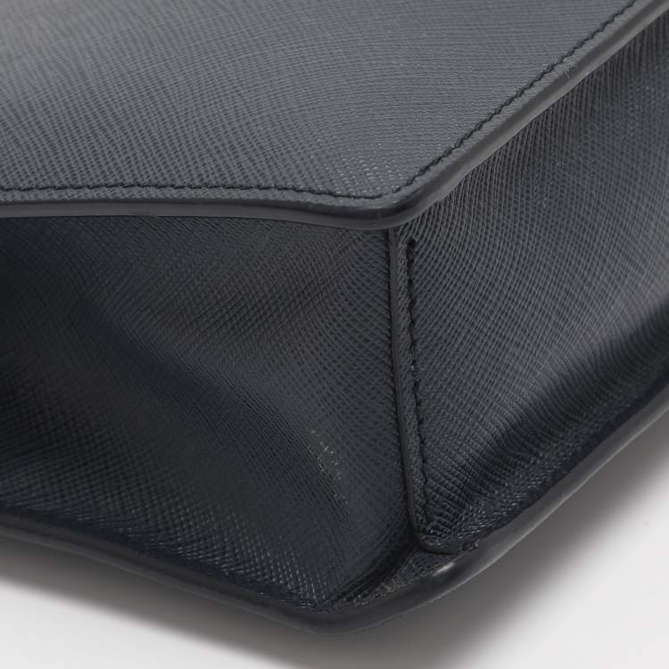 Pre Owned Prada Navy Blue Saffiano Leather Wristlet Pouch