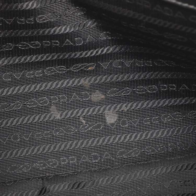 Pre Owned Prada Navy Blue Saffiano Leather Wristlet Pouch