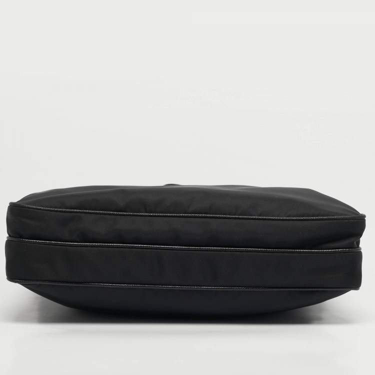 مملوكة مسبقًا Prada Black Re-Nylon and Saffiano Leather Messenger Bag