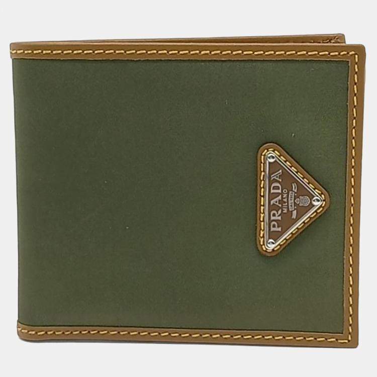 Pre Owned Prada Brown Green Leather fabric bi-fold wallet