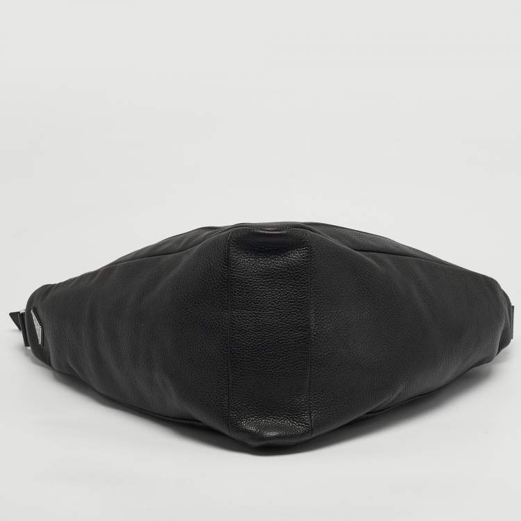 Pre Owned حقيبة برادا جلد فيتيلو دين منقوشة بشعار مثلث أسود