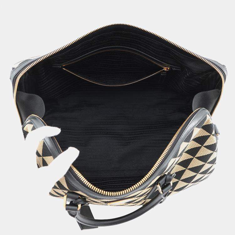 مملوكة مسبقًا Prada Symbol Embroideryfabric Travel Bag Beige/Black Canvas Saffiano Leather 