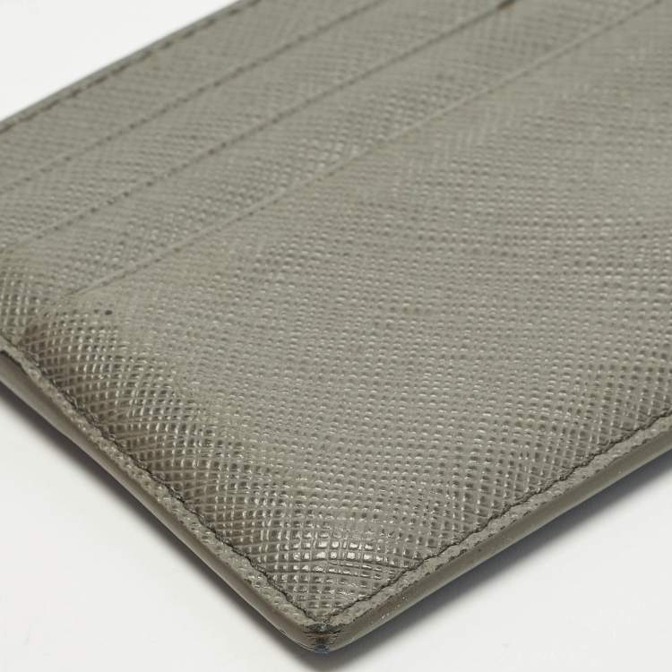 مملوكة مسبقًا Prada Grey/Blue Saffiano Leather Card Holder