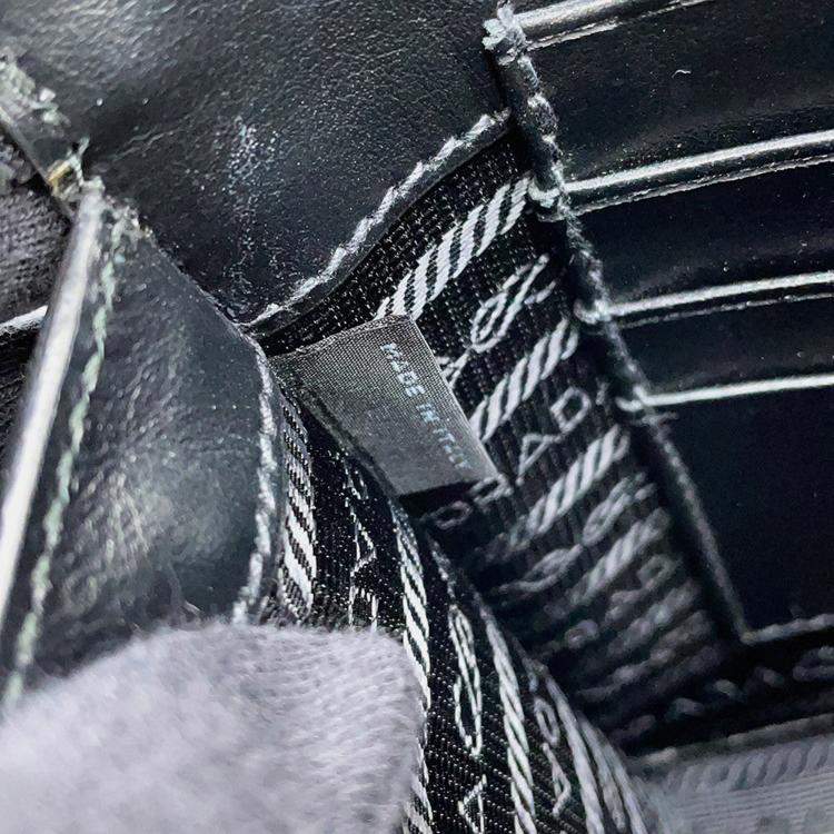 Pre Owned Prada Saffiano Leather Clutch Bag Black Leather