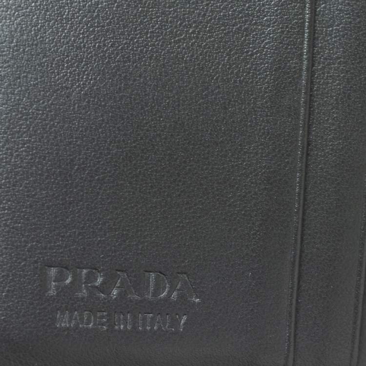 Pre Owned Prada Grey Ostrich Bifold Wallet