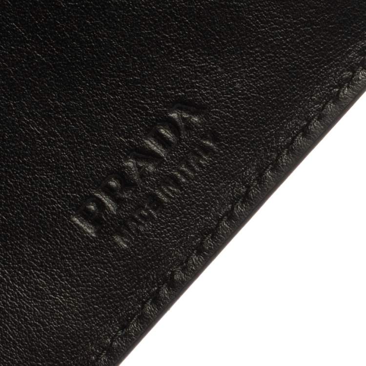 Pre Owned Prada Black Saffiano Lux Leather Logo Embossed Bifold Wallet