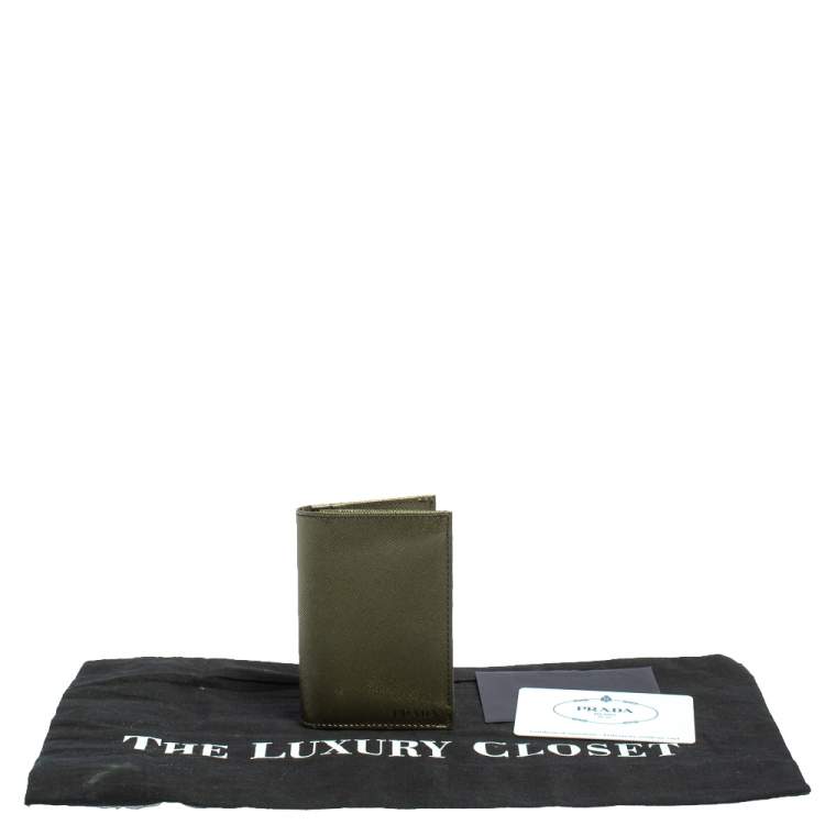 Pre Owned Prada Metallic Green Saffiano Leather Card Holder