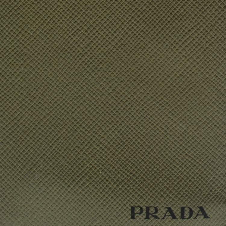 Pre Owned Prada Metallic Green Saffiano Leather Card Holder