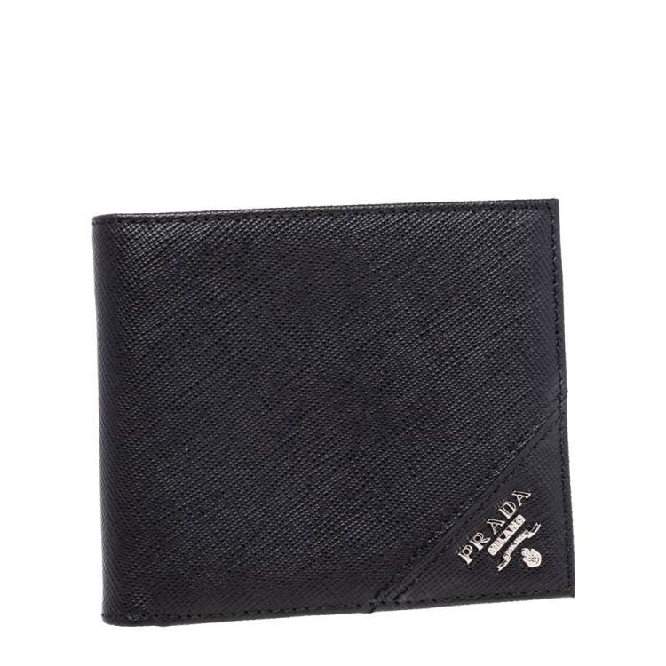 Pre Owned Prada Black Saffiano Leather Bi Fold Wallet 