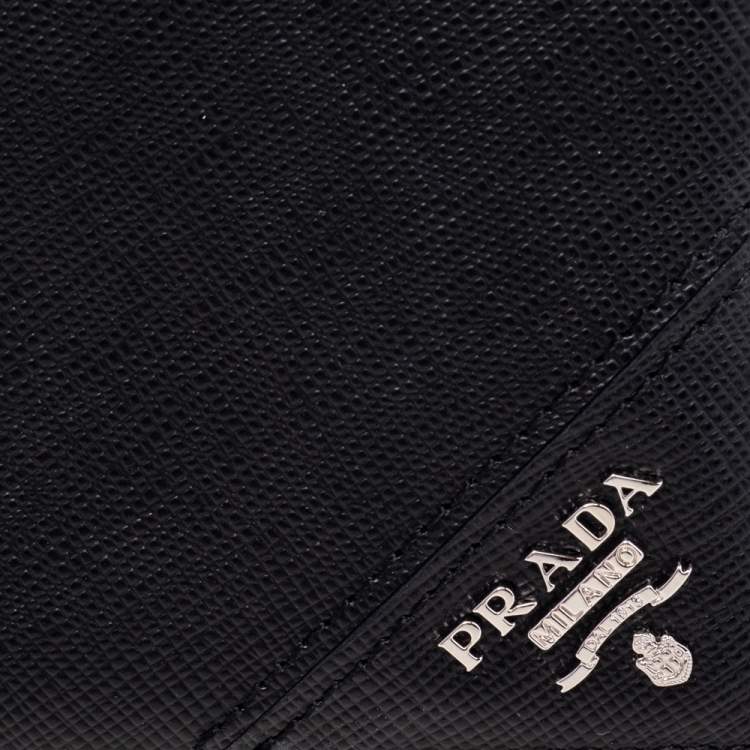 Pre Owned Prada Black Saffiano Leather Bi Fold Wallet 