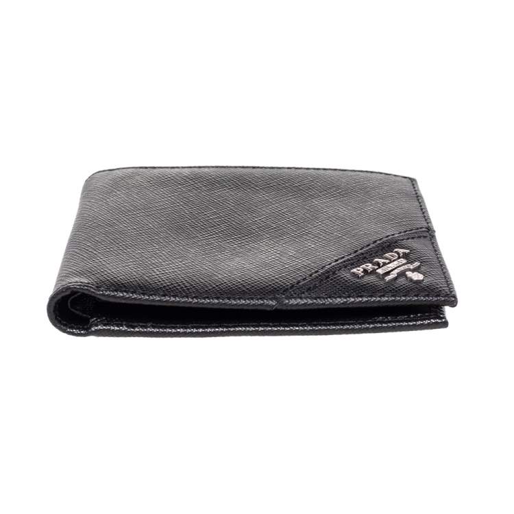 Pre Owned Prada Black Saffiano Leather Bi Fold Wallet 