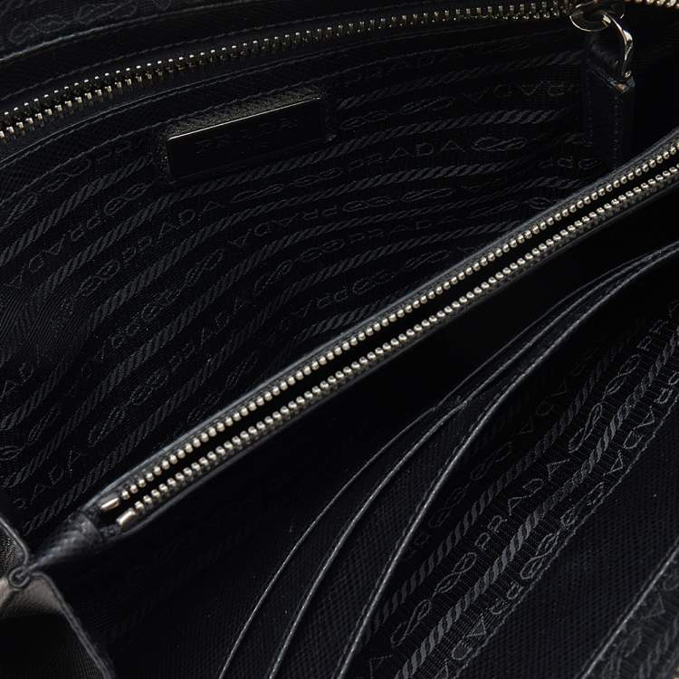 Pre Owned Prada Black Saffiano Leather Zip Around Clutch