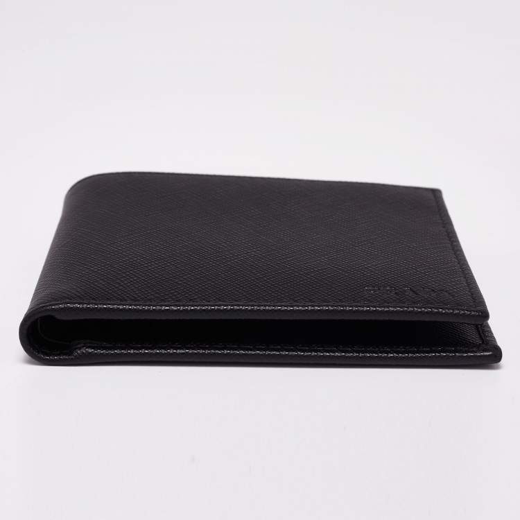 Pre Owned Prada Black Saffiano Metal Leather Bifold Compact Wallet