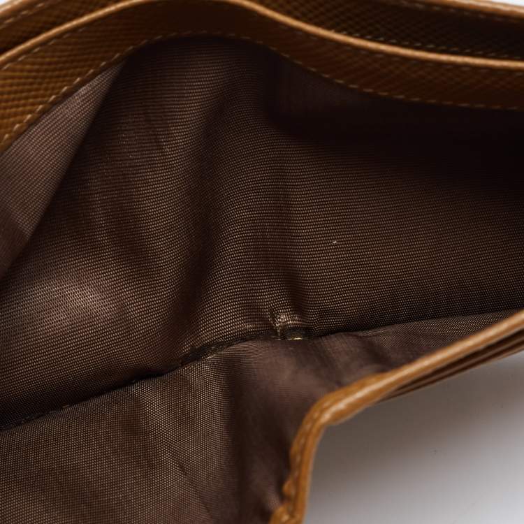 Pre Owned Prada Tan Saffiano Leather Bifold Wallet